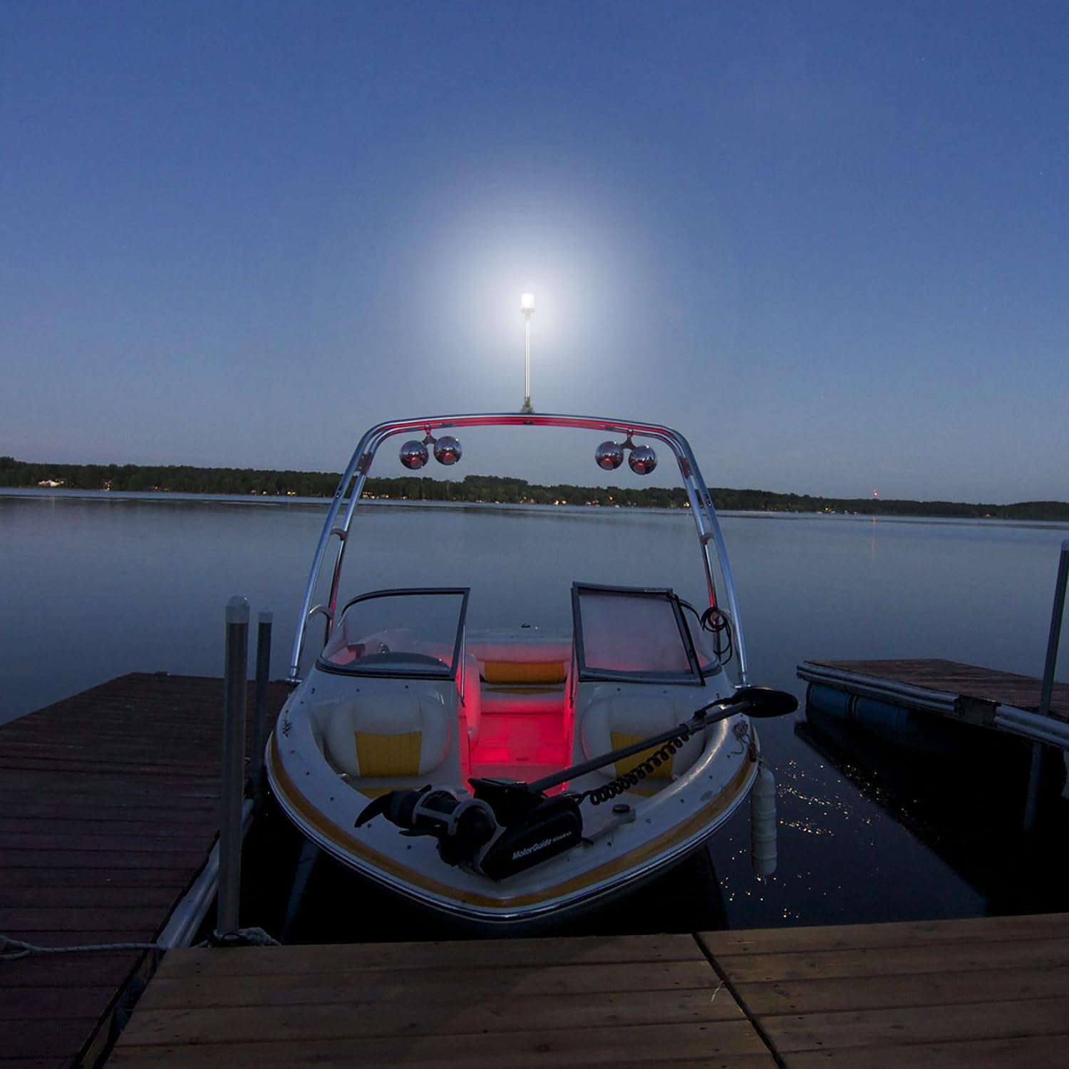 Boat Anchor Light 3-Nautical Mile White LED Fold down Stern Light for Pontoon and Fishing Boat All round 360° White LED 2-24V (9" Foldable)